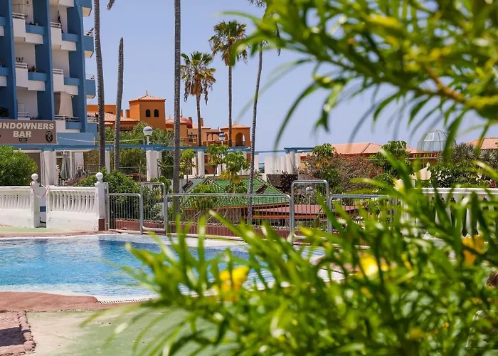 Isla Verde Studio Apartment Green Park
